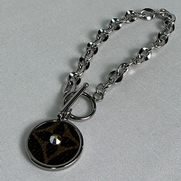 Louis Vuitton Monogram Canvas Silver Round Toggle Bracelet Swarovski - Picture 1 of 6
